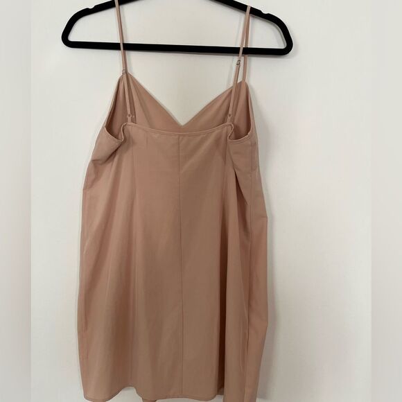 BCBG ivory 2-piece gorgeous dress set.Straight style, laced shell, solid slip, S - Picture 2 of 14